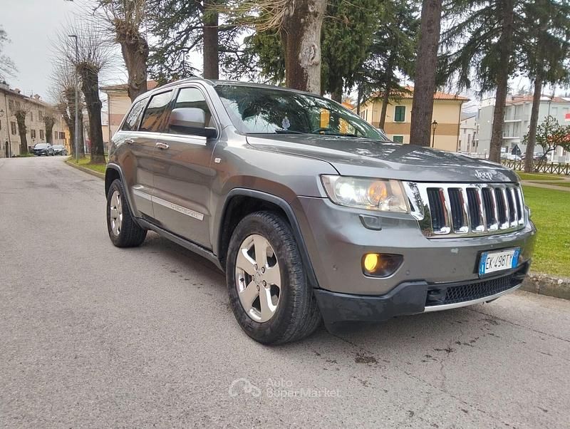 Usata Jeep Grand Cherokee 241 CV (177 kW) 2011 Marrone SUV