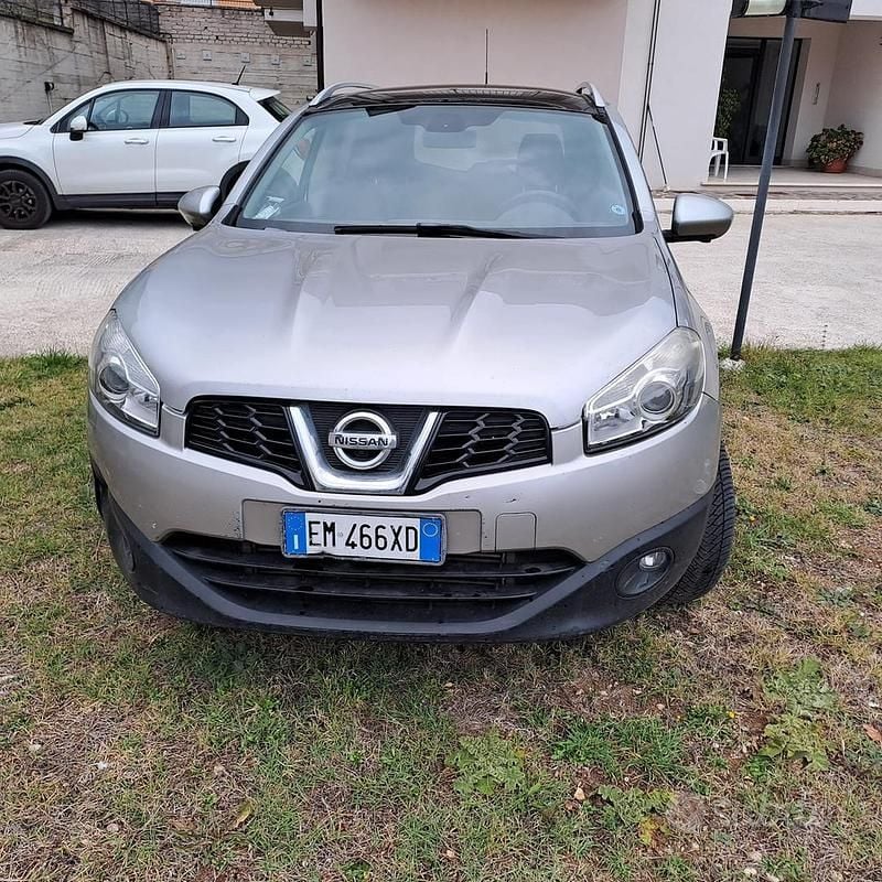 Usata 2012 Nissan Qashqai SUV | 3600 € (Super prezzo) - Immagine 1/4