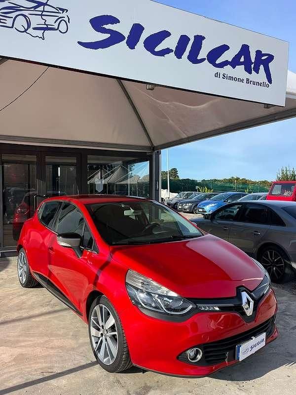 Usata Renault Clio IV 90 CV (66 kW) 2014 Rosso Berlina
