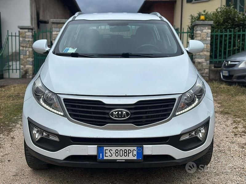 Usata Kia Sportage Active 116 CV (85 kW) 2011 Bianco SUV