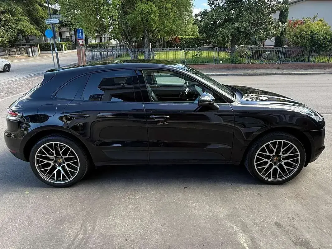 Usata Porsche Macan 245 CV (180 kW) 2021 Nero SUV