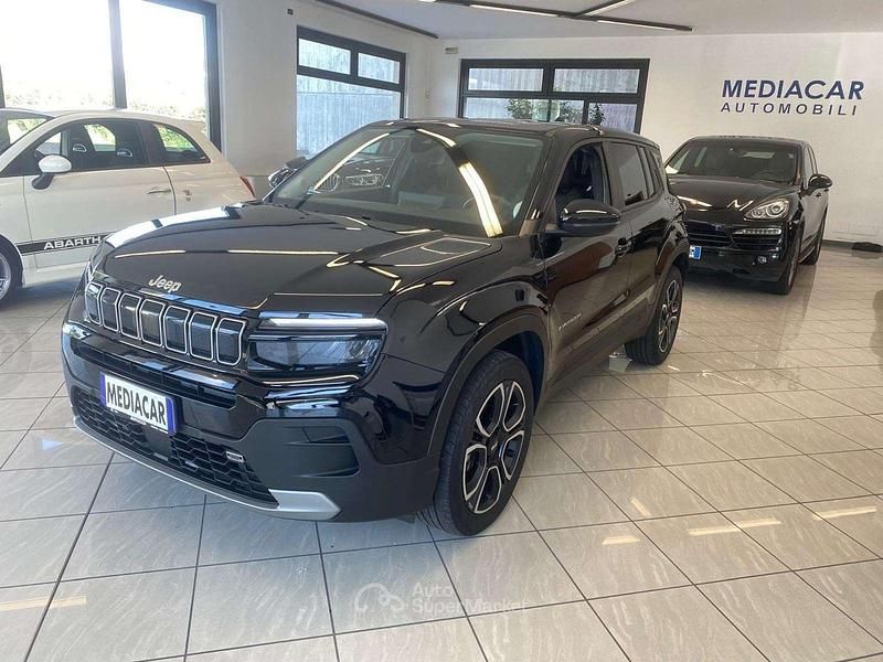 Usata Jeep Avenger Altitude 101 CV (74 kW) 2024 Nero SUV