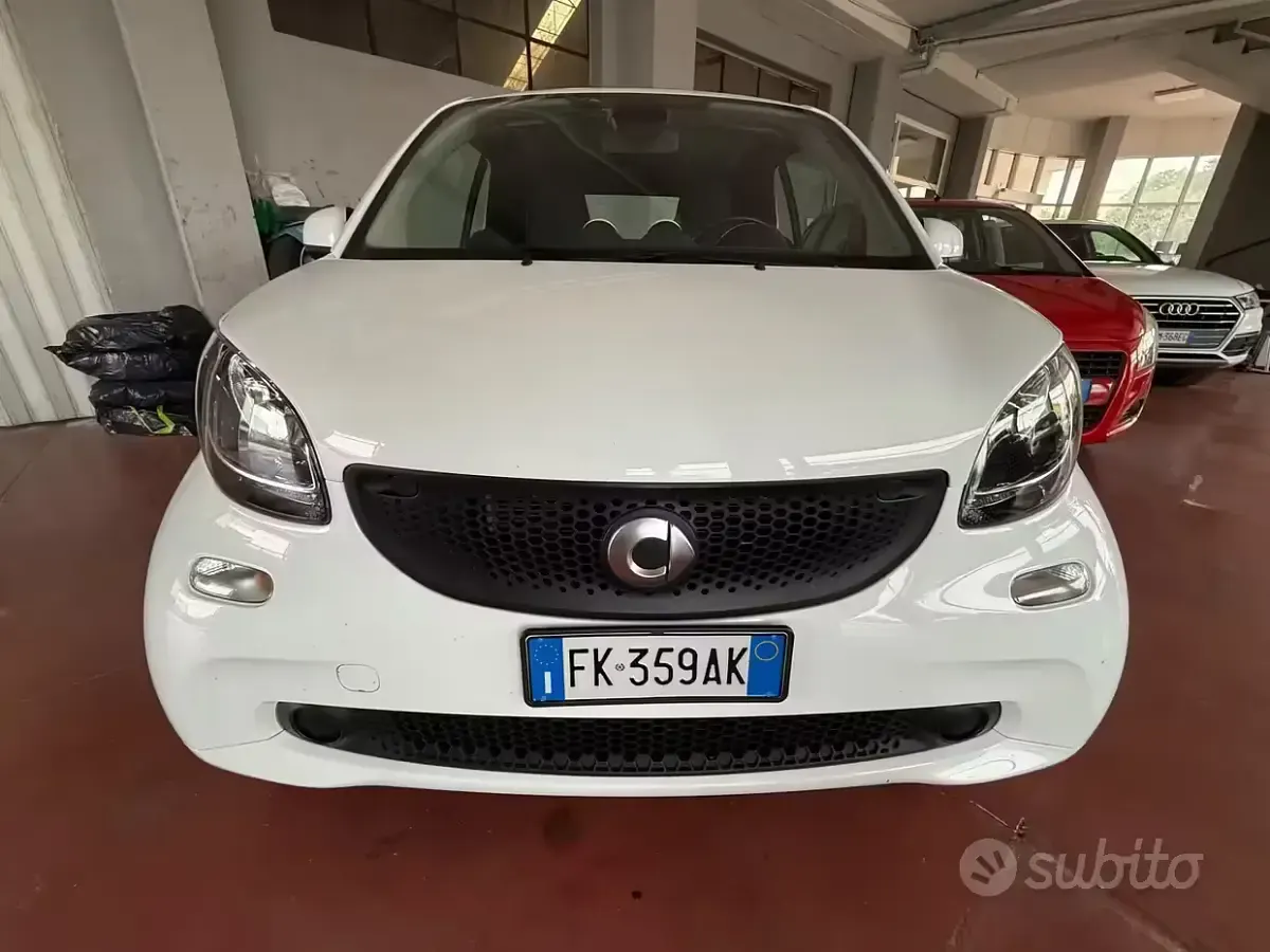 Usata Smart ForTwo Cabrio Proxy 90 CV (66 kW) 2017 Bianco Cabrio