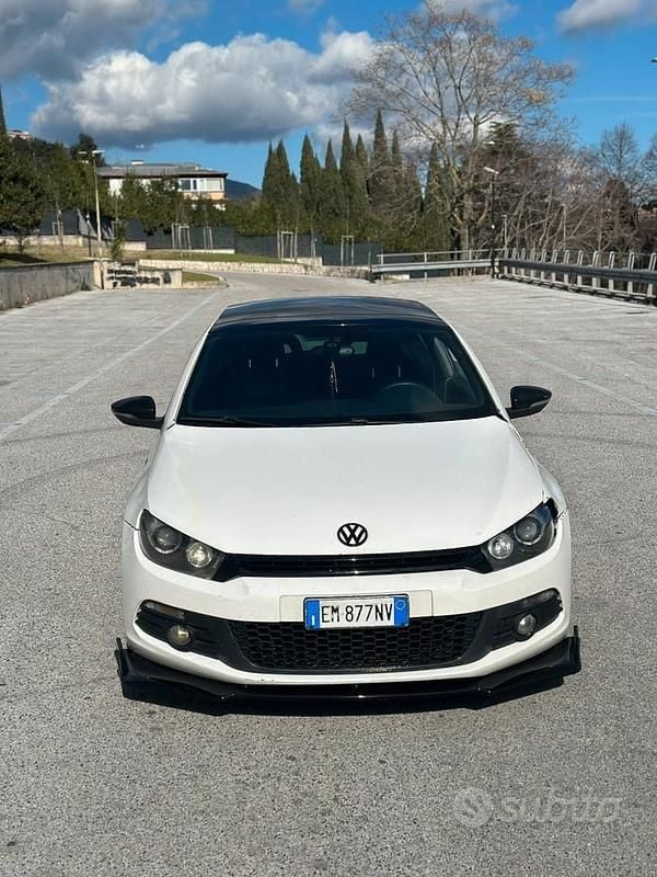 Usata VW Scirocco R-line 160 CV (117 kW) 2012 Bianco Coupé