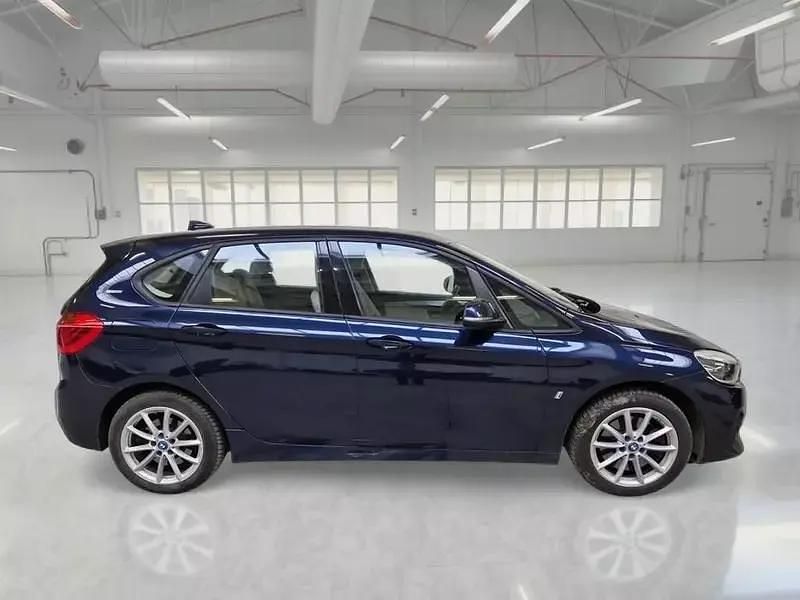 Usata BMW 225 Active Tourer iPerformance 136 CV (100 kW) 2019 Blu Monovolume