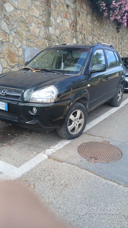 Verde Usata 2007 Hyundai Tucson SUV | 3000 € (Super prezzo) - Immagine 1/3