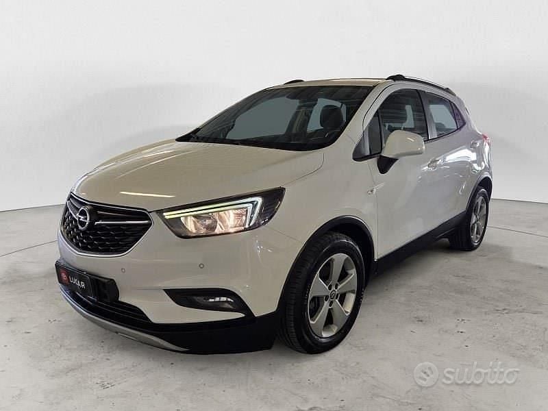 Bianco Usata 2016 Opel Mokka SUV | 10.700 € (Molto cara) - Immagine 1/4