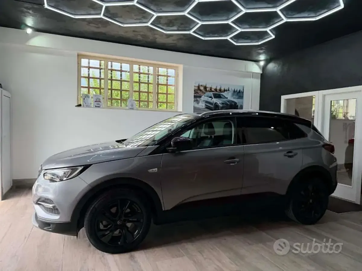 Usata Opel Grandland X Design Edition 131 CV (96 kW) 2021 Grigio SUV