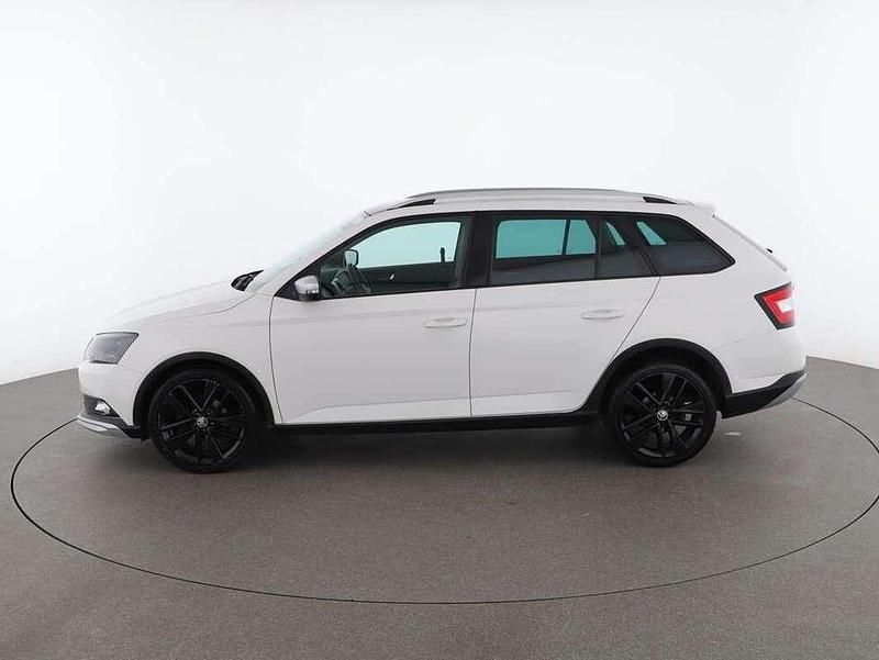 Usata Skoda Fabia ScoutLine 90 CV (66 kW) 2017 Bianco Station wagon