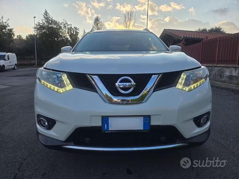 Usata Nissan X-Trail Acenta Premium 131 CV (96 kW) 2015 Bianco SUV