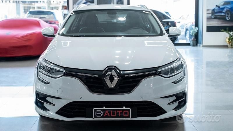 Usata Renault Mégane GrandTour 116 CV (85 kW) 2022 Bianco Station wagon