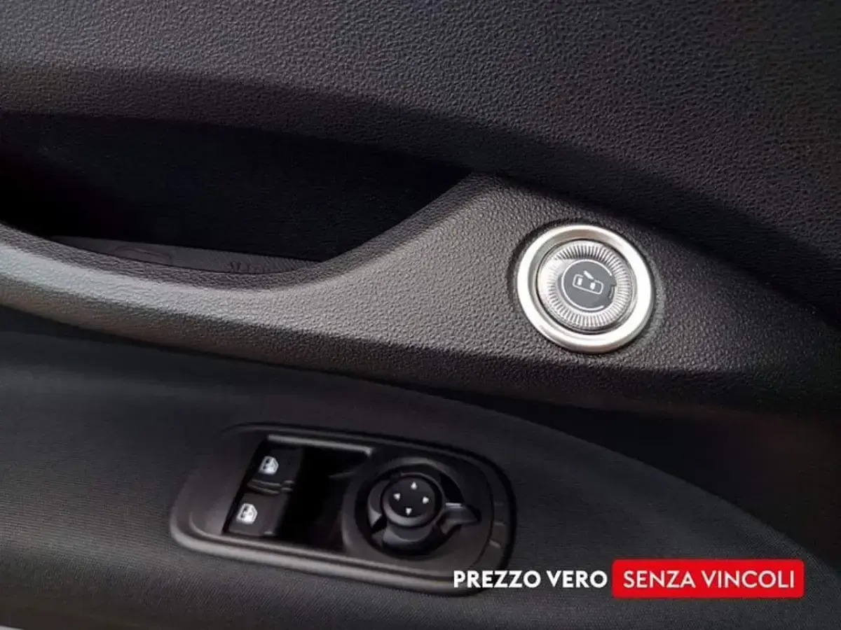 Nuova Fiat 500 Icon 65 CV (47 kW) 2026 Rosa Berlina
