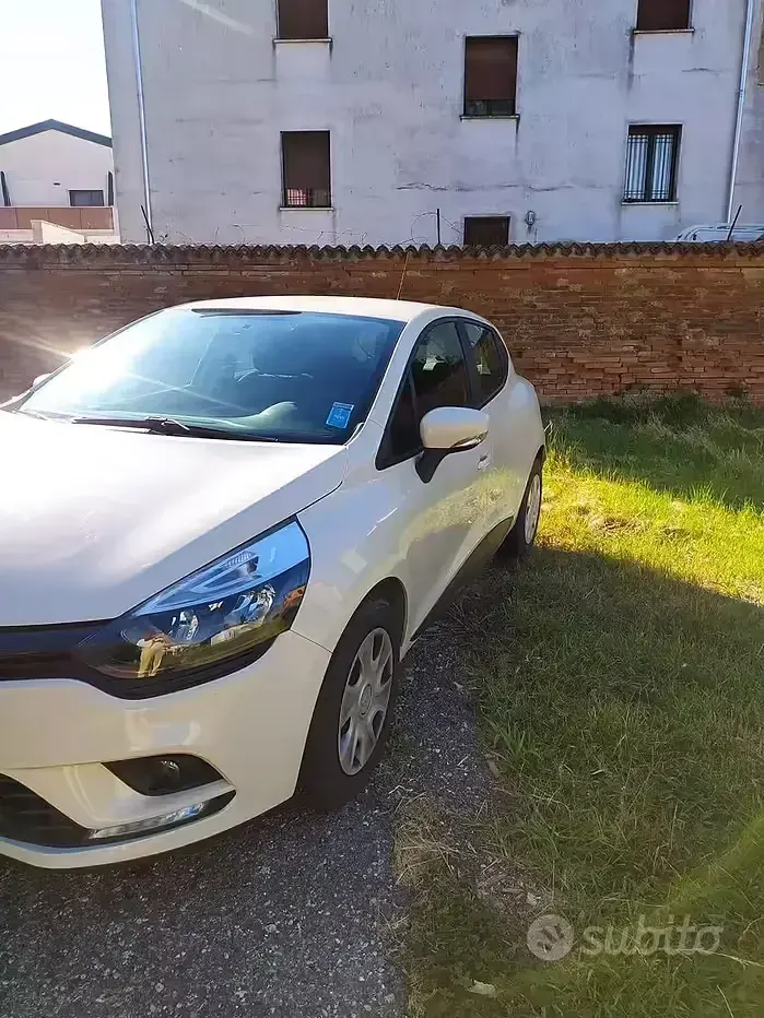 Occasion Renault Clio 73 ch (53 kW) 2017 Monospace