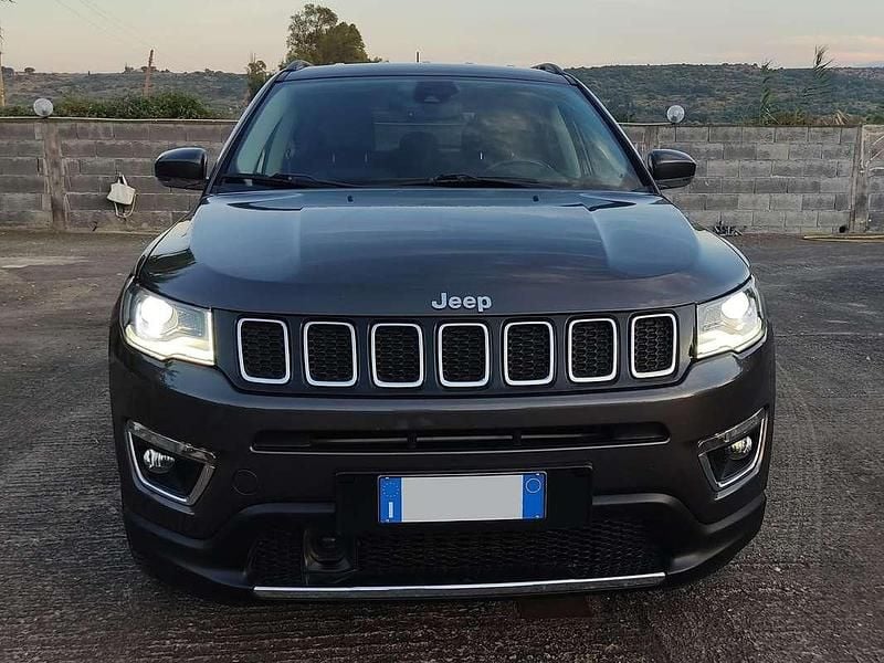 Grigio Usata 2021 Jeep Compass Limited SUV | 18.500 € (Super prezzo) - Immagine 1/4
