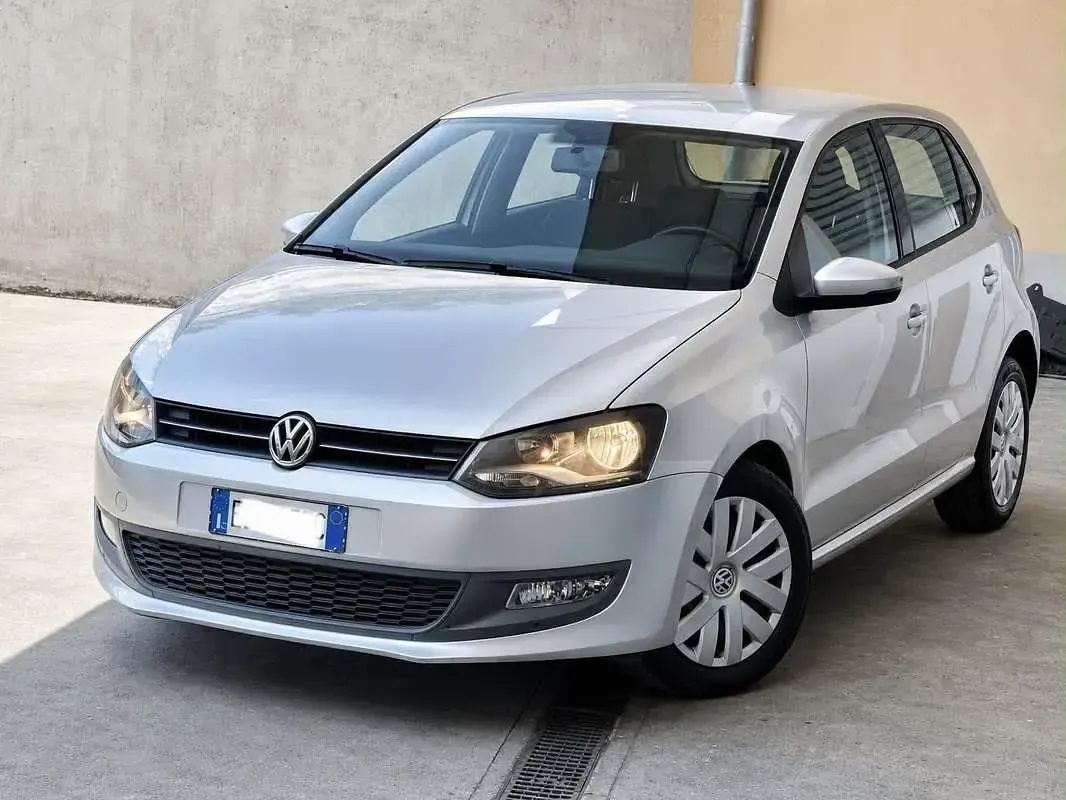 Usata VW Polo Team 75 CV (55 kW) 2010 Grigio Utilitaria