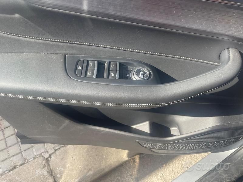 Grigio Usata 2024 DR DR 5.0 SUV | 14.000 € (Super prezzo) - Immagine 1/4