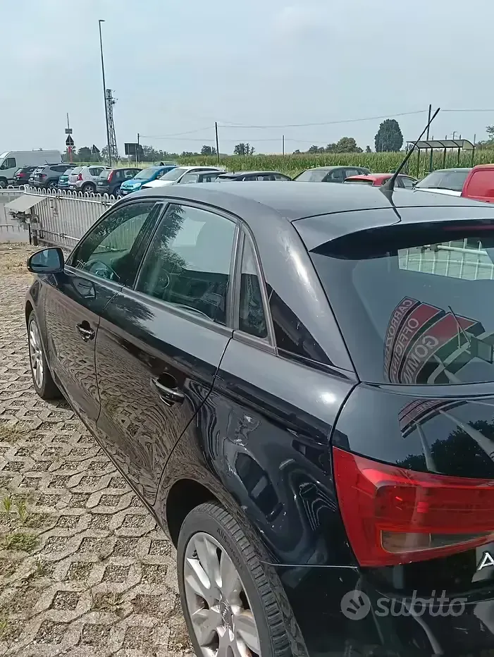 Usata Audi A1 Ambition 86 CV (63 kW) 2012 Nero Utilitaria