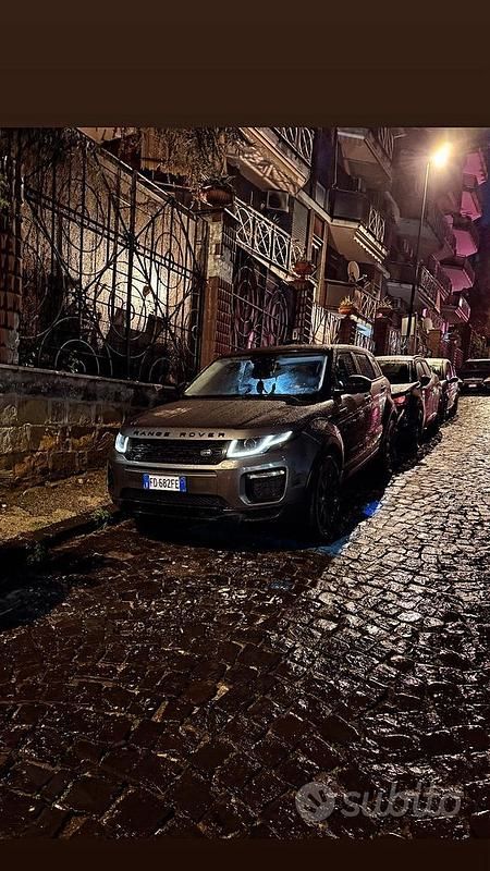 Usata Land Rover Range Rover evoque SE 2016 Grigio SUV