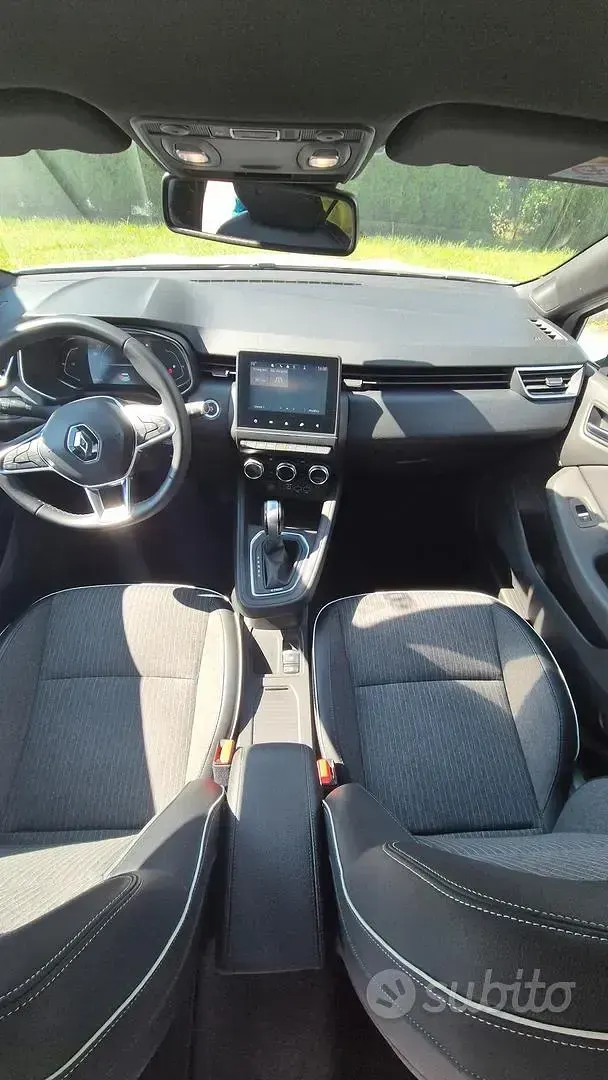 Usata Renault Clio 145 CV (106 kW) 2021 Bianco Utilitaria
