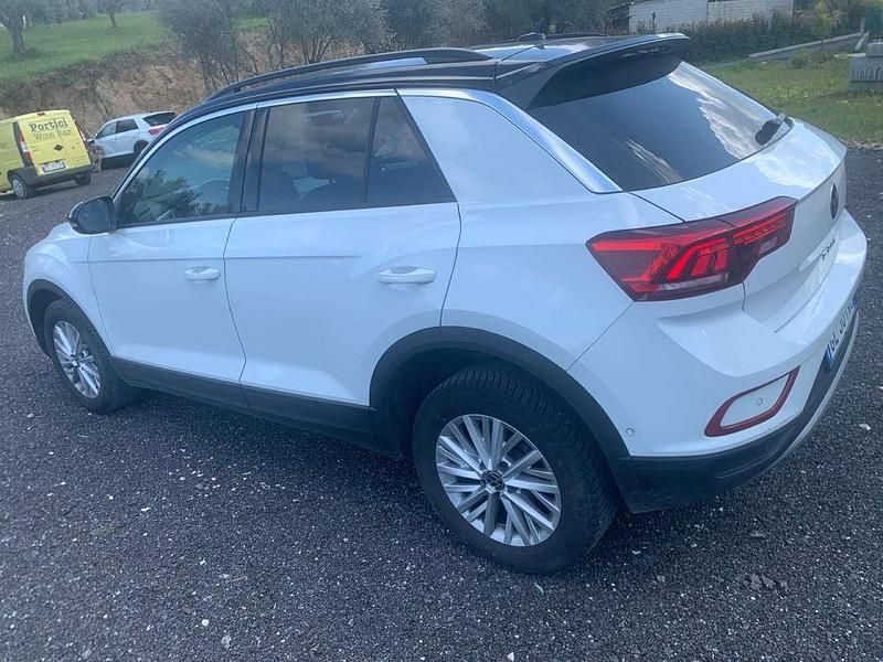 Usata VW T-Roc Style 116 CV (85 kW) 2022 Bianco SUV