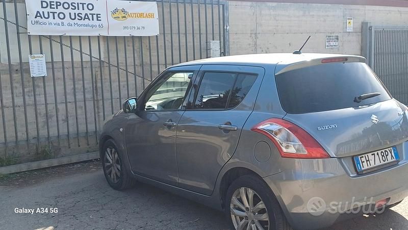 Usata Suzuki Swift Cool 94 CV (69 kW) 2017 Grigio Utilitaria