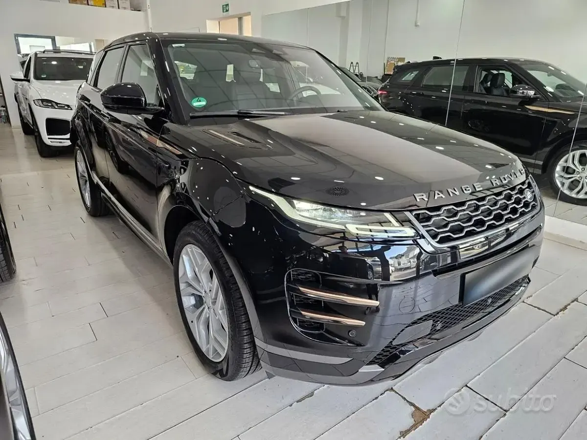 Usata Land Rover Range Rover evoque R-Dynamic 163 CV (119 kW) 2023 Santorini black SUV
