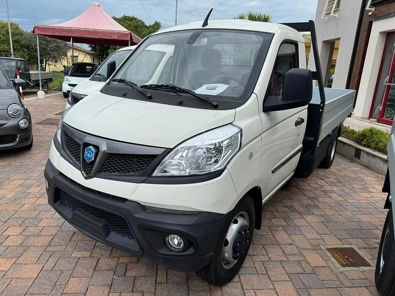 Usata Piaggio Porter 101 CV (74 kW) 2024 Bianco