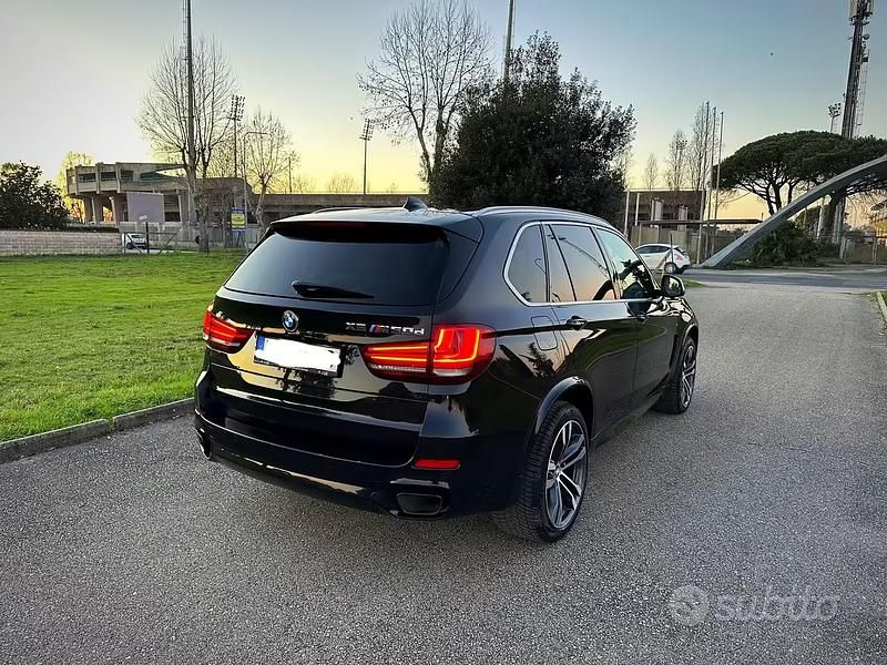 Usata BMW X5 M50 Comfort Edition 381 CV (280 kW) 2015 Nero SUV