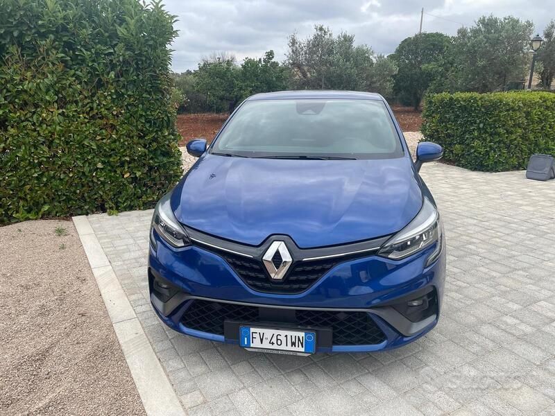 Usata 2019 Renault Clio V R.S. Tre volumi | 15.000 € (Buon prezzo) - Immagine 1/4