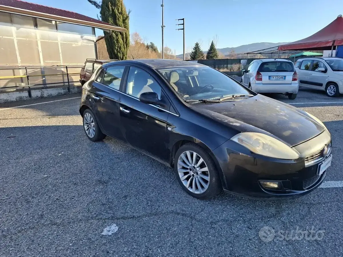 Usata Fiat Bravo Emotion 120 CV (88 kW) 2007 Nero Utilitaria