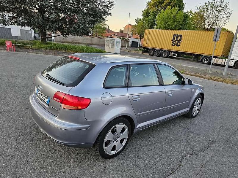Usata Audi A3 Sportback Ambiente 140 CV (102 kW) 2005 Argento Utilitaria