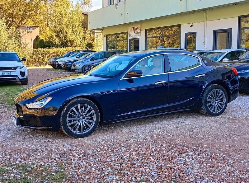 Usata Maserati Ghibli 275 CV (202 kW) 2016 Blu Berlina
