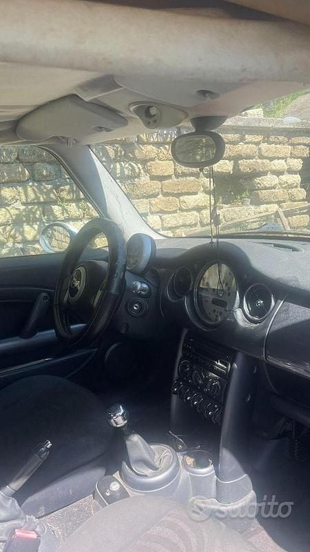 Occasion Mini ONE 90 ch (66 kW) 2003 Rouge Citadine