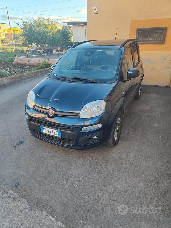 Usata Fiat Panda 85 CV (62 kW) 2019 Blu Utilitaria