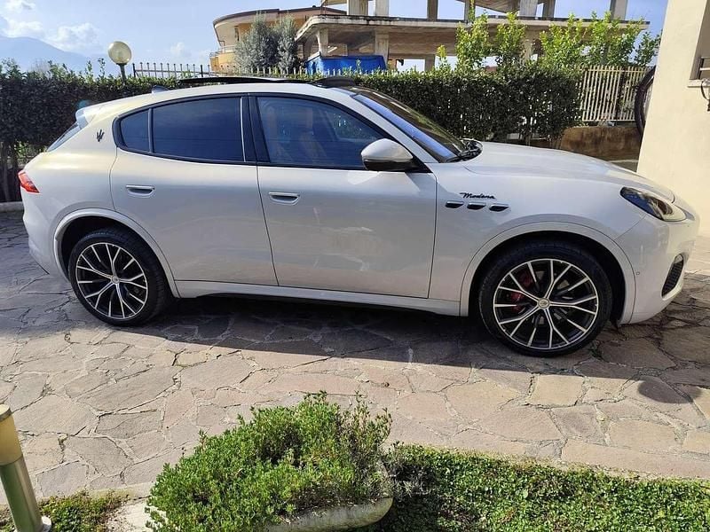 Usata Maserati Grecale 330 CV (242 kW) 2023 Azzurro SUV