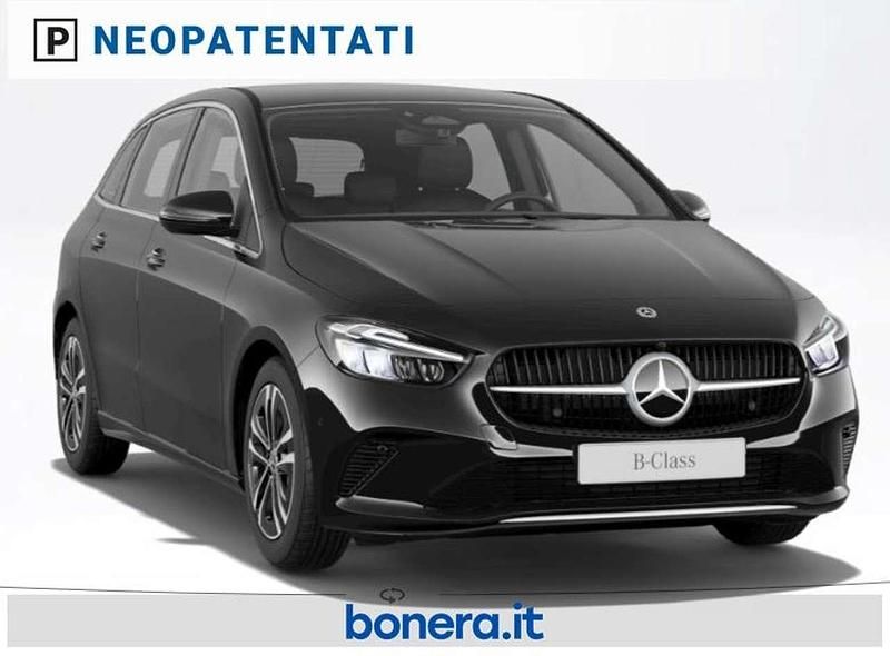 Nuova Mercedes B180 Advanced 116 CV (85 kW) 2026 Nero Monovolume