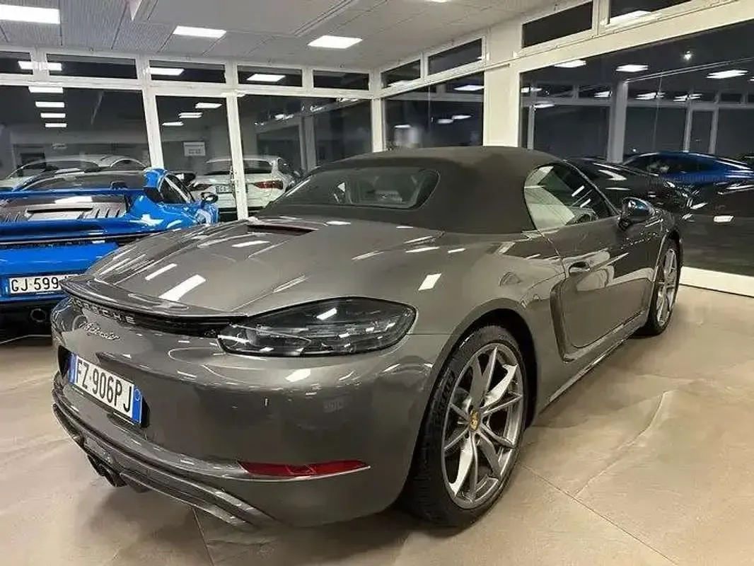 Usata Porsche 718 299 CV (219 kW) 2019 Grigio Cabrio