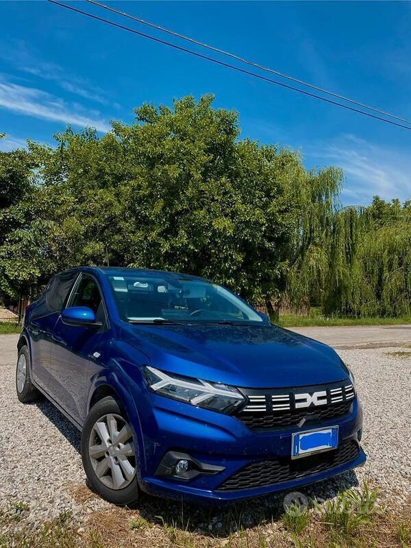 Usata Dacia Sandero 90 CV (66 kW) 2023 Blu Utilitaria