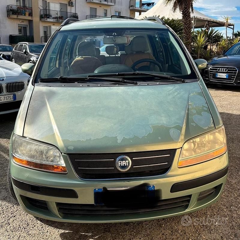 Usata Fiat Idea 95 CV (69 kW) 2004 Verde Monovolume