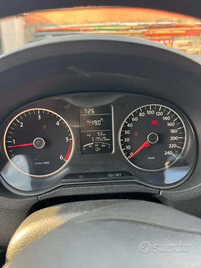 Usata VW Polo 90 CV (66 kW) 2009 Bianco Utilitaria