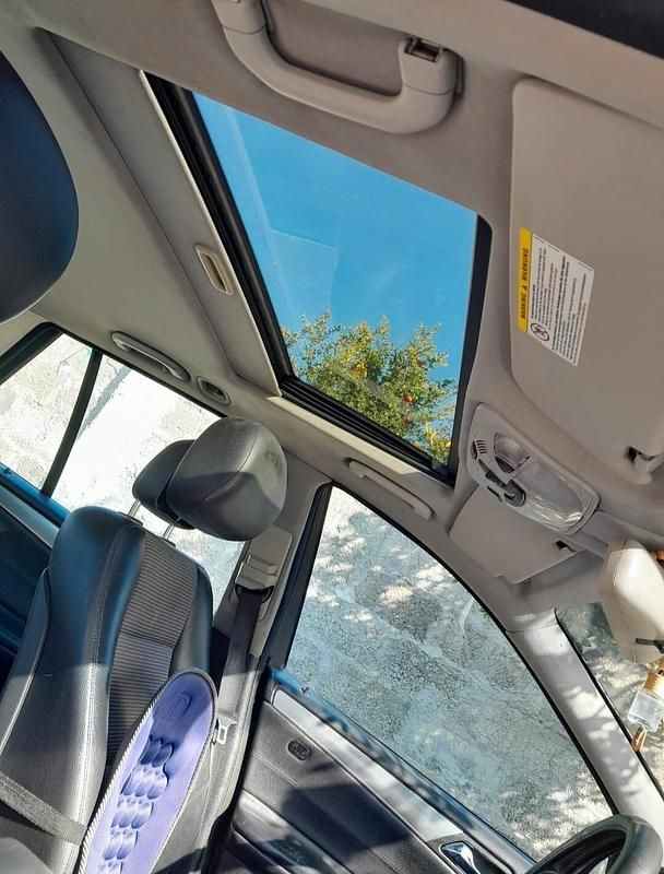 Usata Mercedes C220 Avantgarde 149 CV (109 kW) 2005 Blu Station wagon