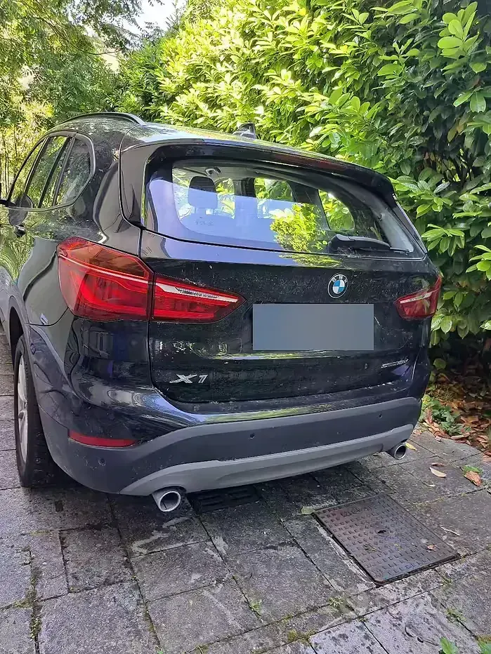 Usata BMW X1 Efficient Dynamics 150 CV (110 kW) 2019 Nero SUV