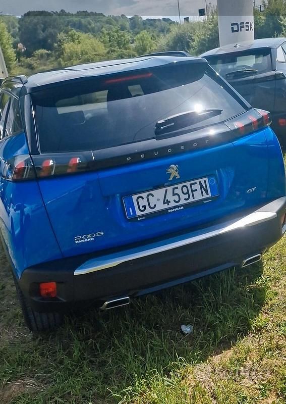 Usata Peugeot 2008 GT 155 CV (114 kW) 2020 SUV