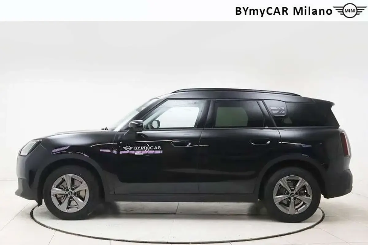 Usata Mini Cooper Countryman Classic 170 CV (125 kW) 2024 Midnight black ii SUV