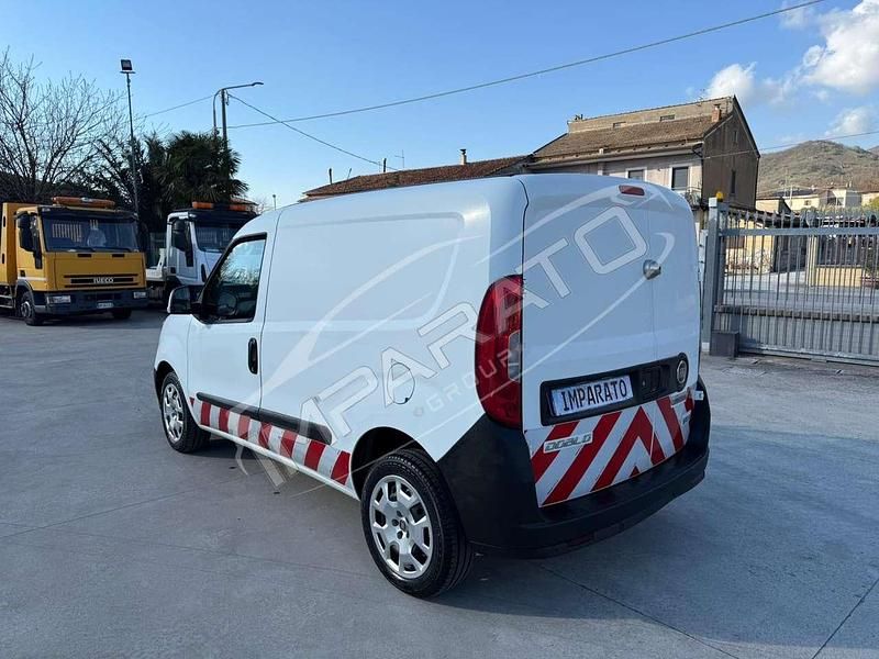 Usata Fiat Doblò 120 CV (88 kW) 2019 Bianco Monovolume