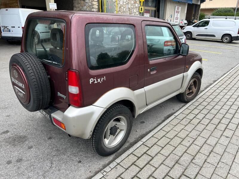 Usata 2004 Suzuki Jimny SUV | 5500 € (Ottimo prezzo) - Immagine 1/4