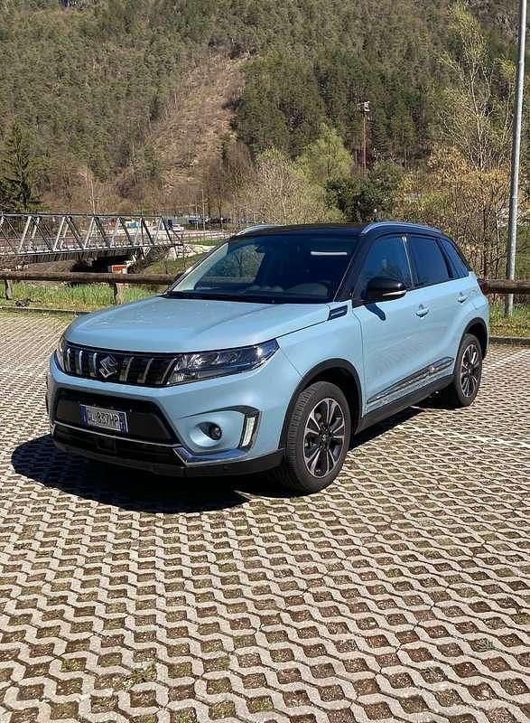 Usata Suzuki Vitara 129 CV (94 kW) 2022 Blu/azzurro SUV