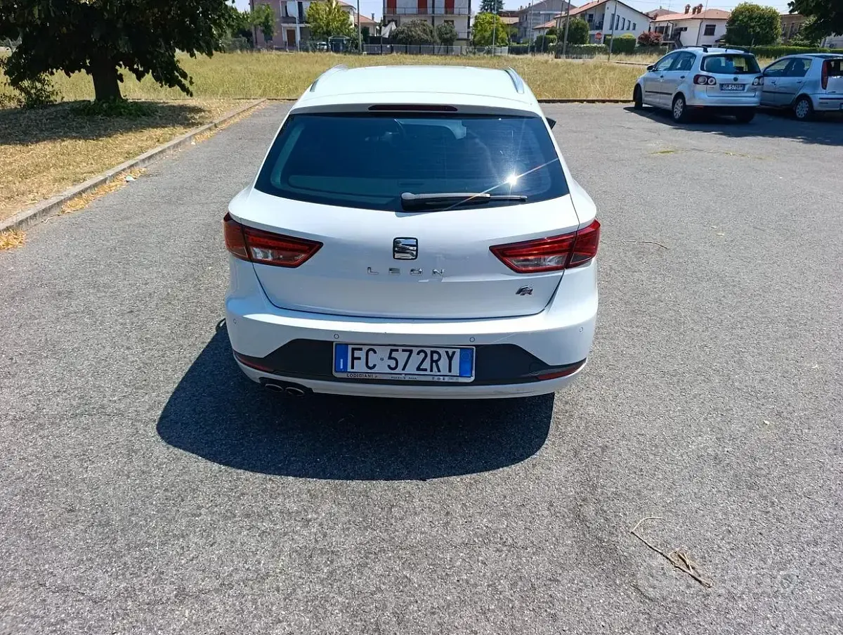 Usata Seat Leon FR 184 CV (135 kW) 2016 Bianco Station wagon
