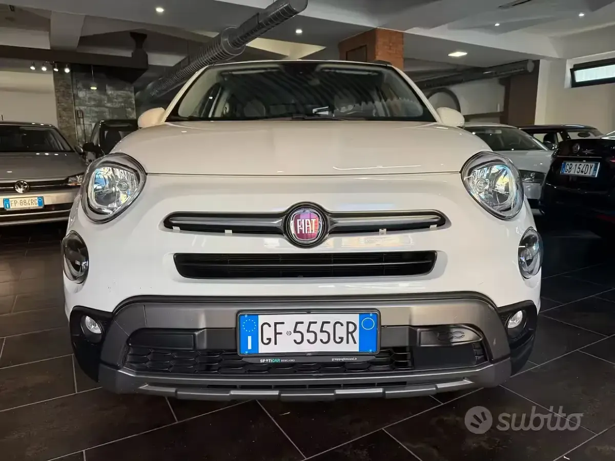 Usata Fiat 500X Club 120 CV (88 kW) 2019 Bianco SUV