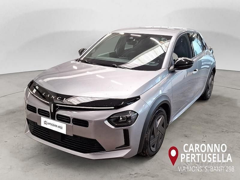 Usata Lancia Ypsilon 110 CV (80 kW) 2025 Grigio Utilitaria